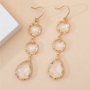 Elegant Gold Drop Earrings